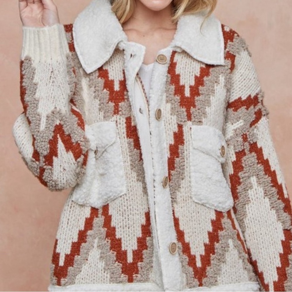 Gorgeous Sweater Knit Shacket - Picture 2 of 4